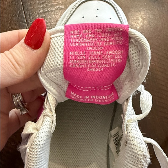 Girls Nike Air Force 1 - Picture 7 of 15